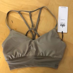 NWT ALO Yoga Lush Bra